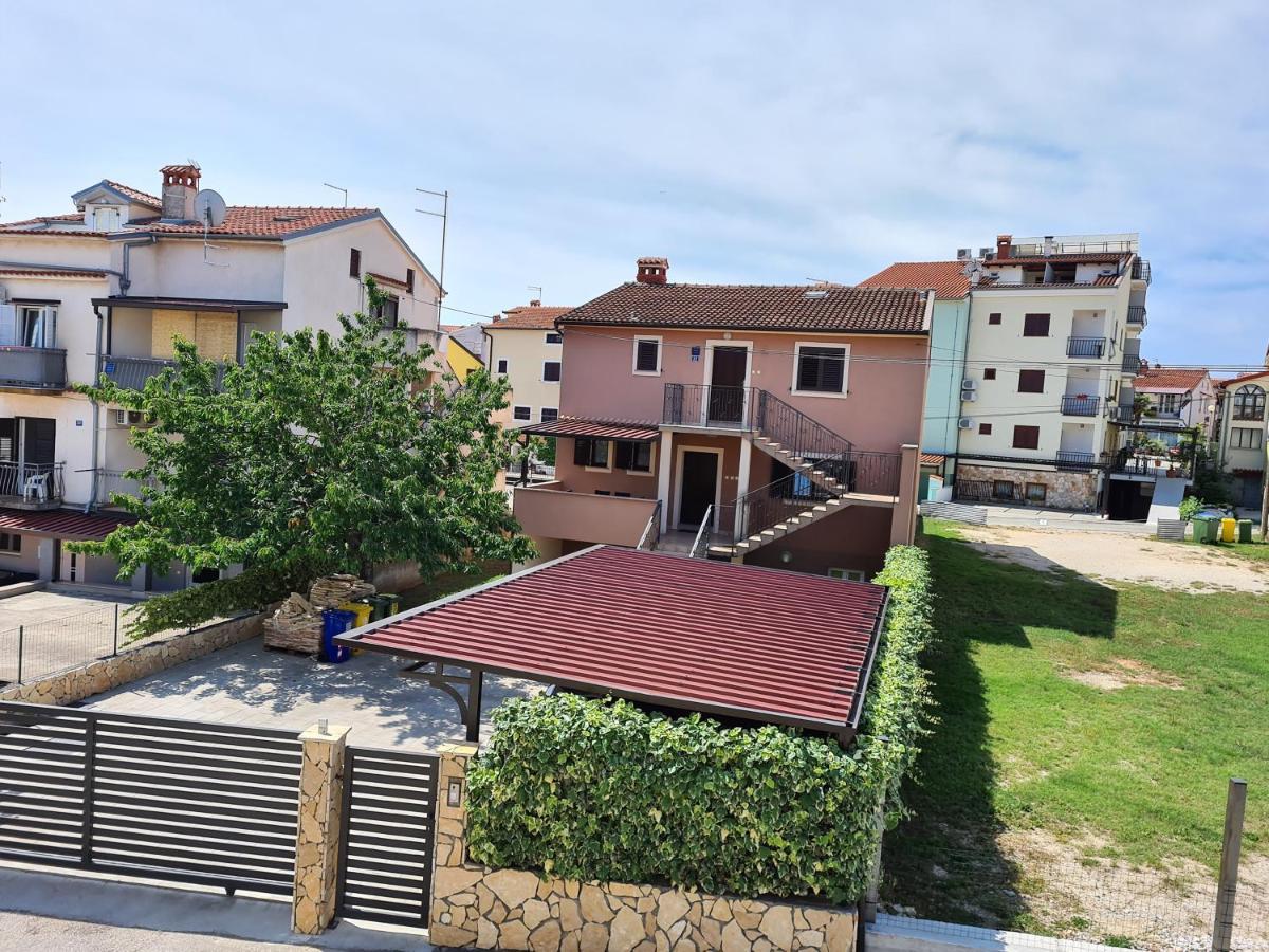 רוביני Apartments Denis & Lucija מראה חיצוני תמונה